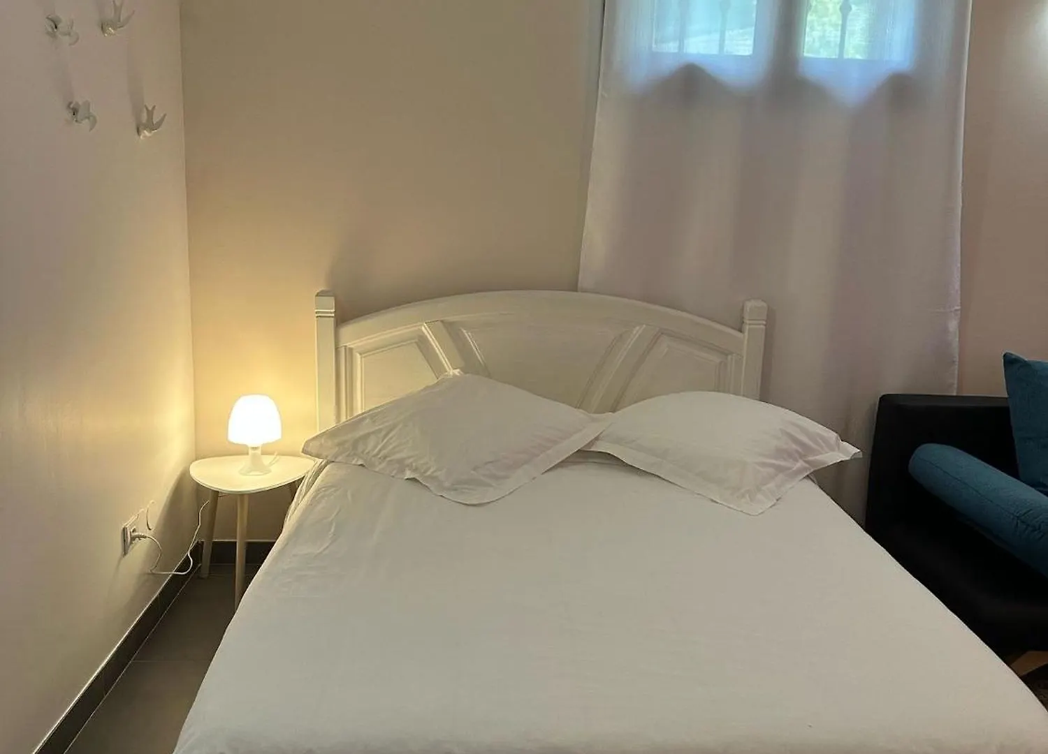 Studio neuf et agréable, Le Bar-sur-Loup Appartement